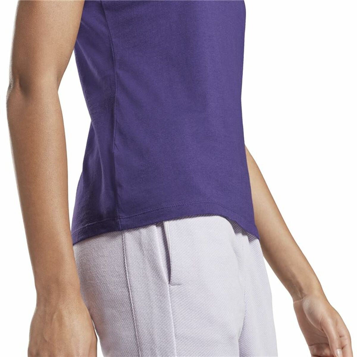 Dames-T-Shirt met Korte Mouwen Essentials Graphic Reebok Paars