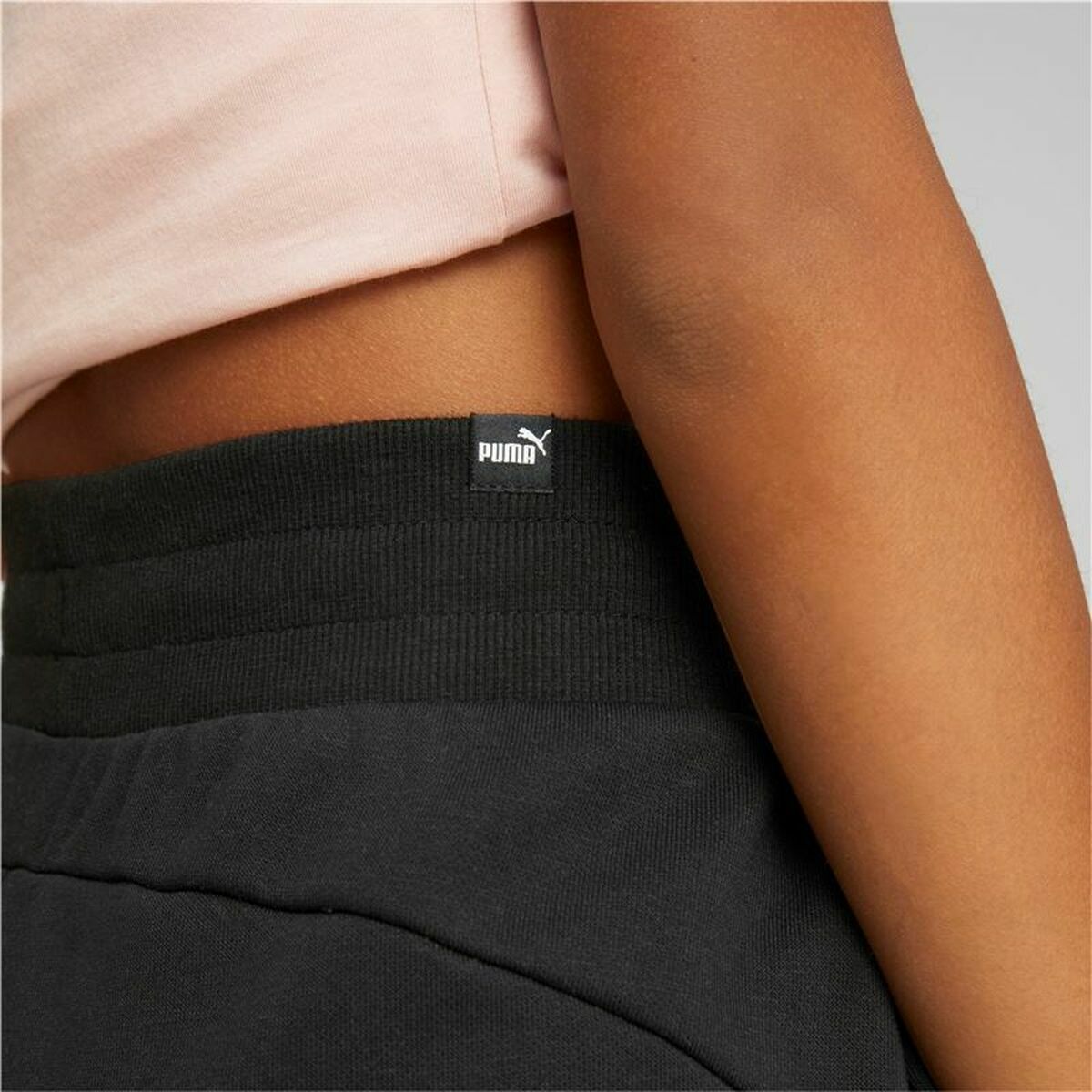 Volwassenen Trainingbroek Puma ESS+ Embroidery High-Waist Vrouw Zwart