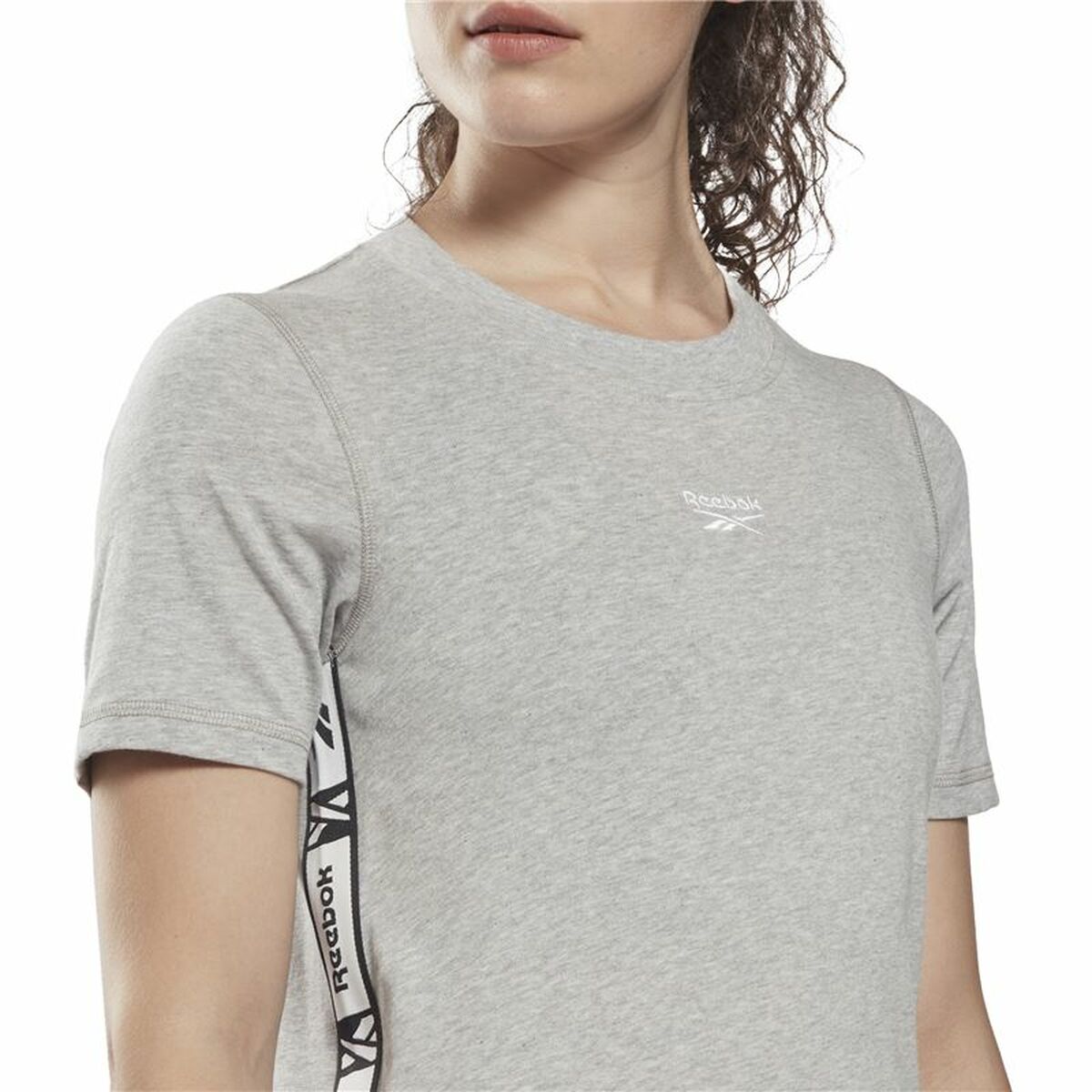 Dames-T-Shirt met Korte Mouwen Reebok Tape Pack Grijs