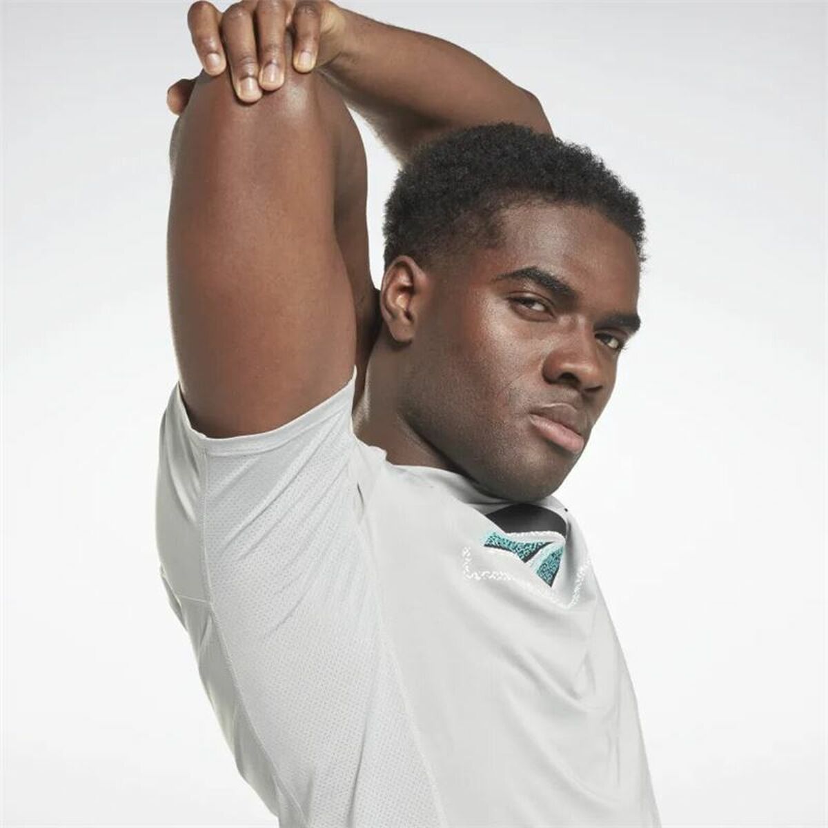 Heren-T-Shirt met Korte Mouwen Reebok Activchill Graphic