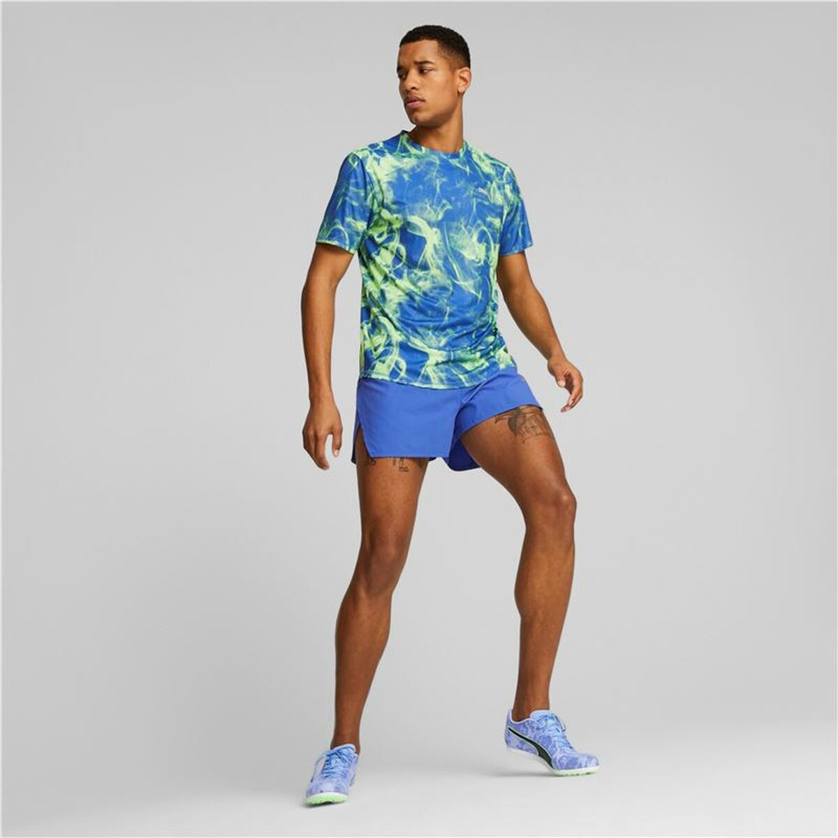 Heren-T-Shirt met Korte Mouwen Puma Run Favorite Blauw Groen
