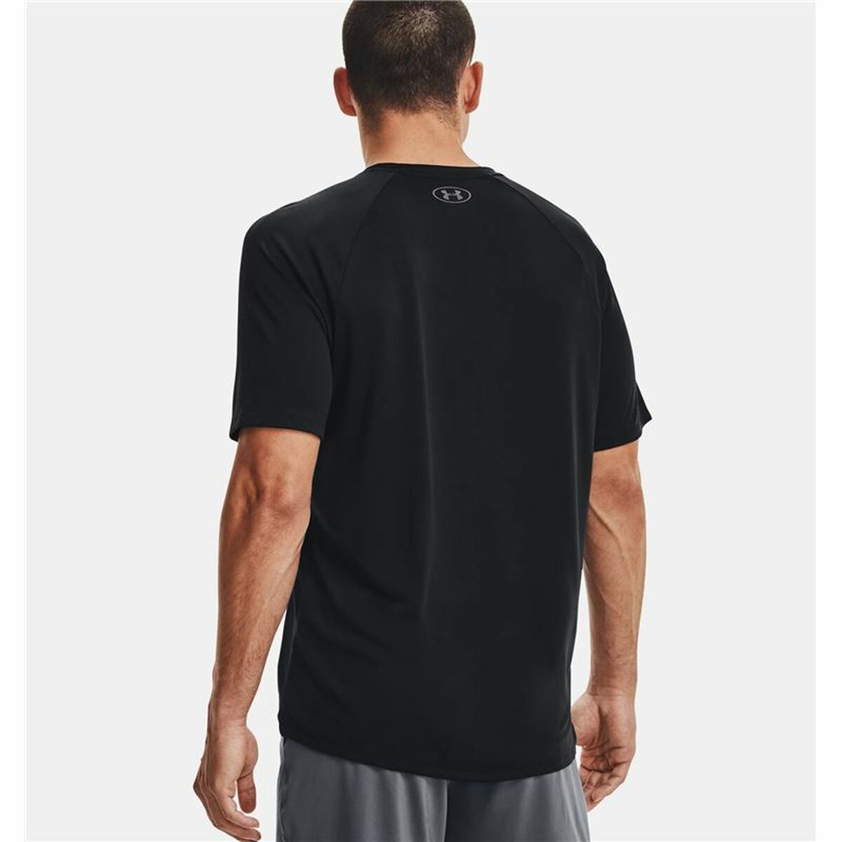 Heren-T-Shirt met Korte Mouwen Under Armour Tech 2.0 Zwart