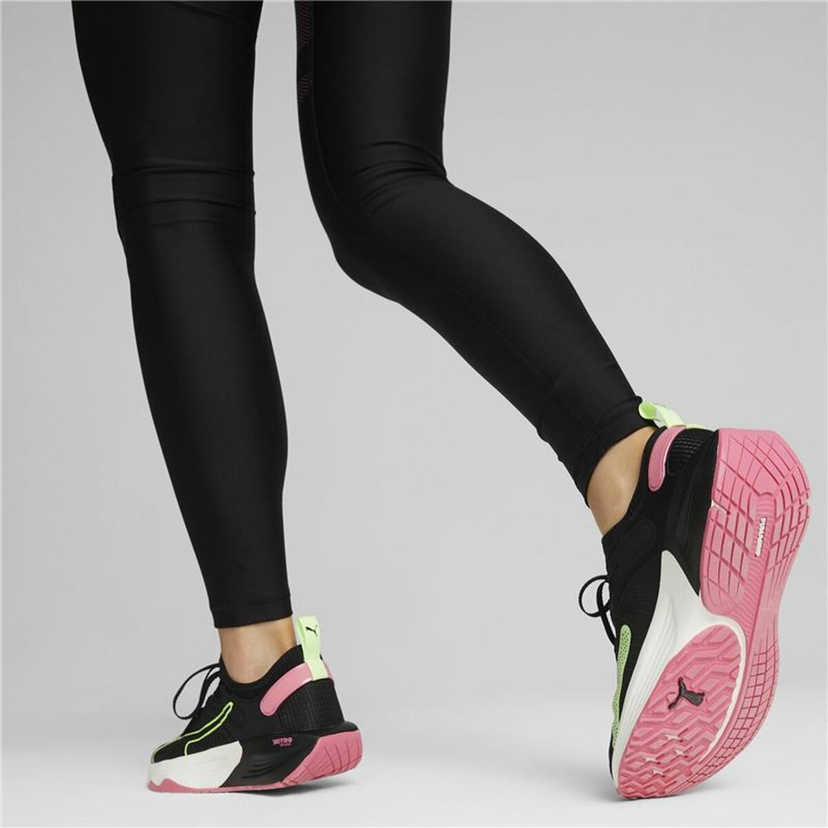 Sportschoenen voor Dames Puma PWR XX Nitro  Zwart