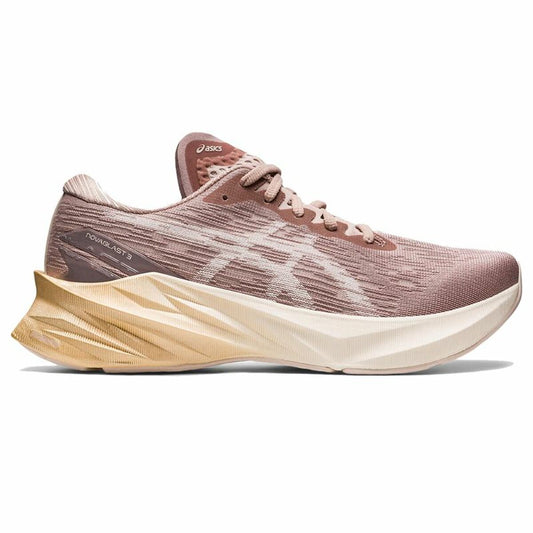 Hardloopschoenen voor Volwassenen Asics NovaBlast 3 Vrouw Zalm