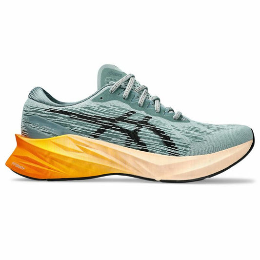 Hardloopschoenen voor Volwassenen Asics Novablast 3 Ocean Mannen Licht Blauw